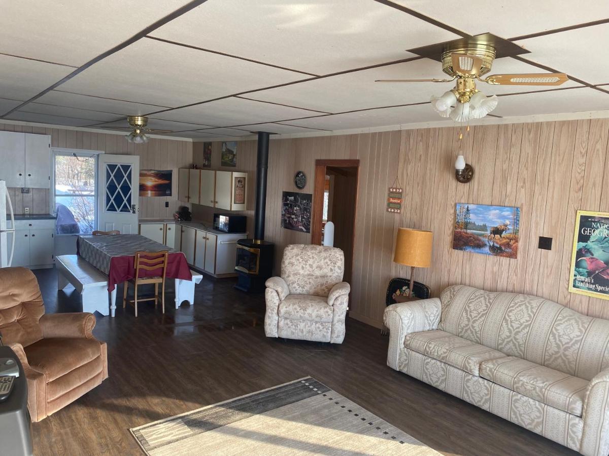 Ntj Moose Lake Cabin Bonnyville Exterior photo