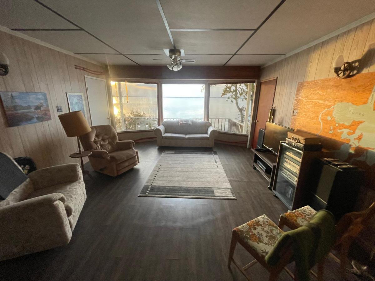 Ntj Moose Lake Cabin Bonnyville Exterior photo